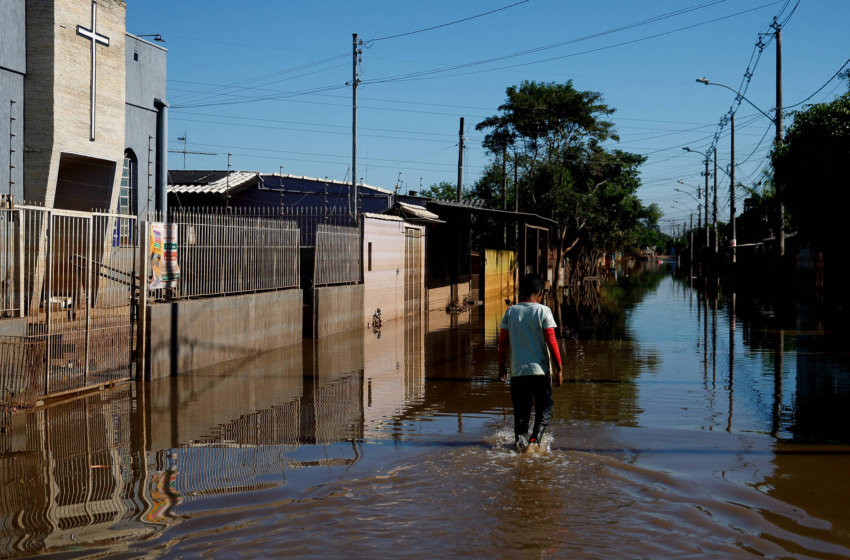  Tragédia no Rio Grande do Sul paralisa a vida e reforça dilemas humanos – UOL